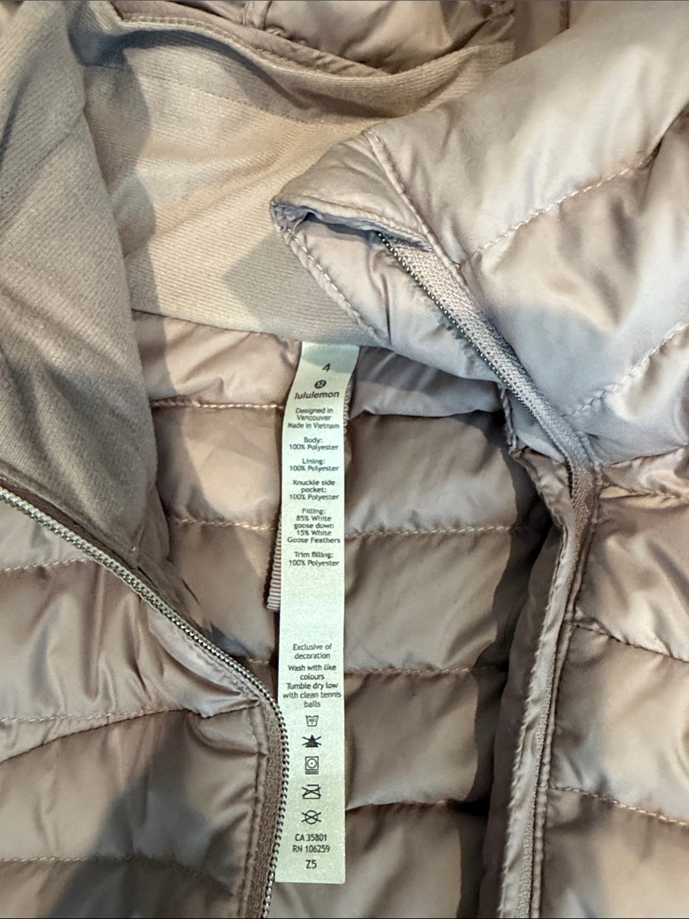 Lululemon Lightweight Quilted down Hooded Jacket - rose/taupe color sz 4 - Picture 2 of 6